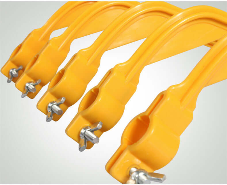 Golf Arm Corrector Golf Swing Practice Products in yellow plastic, designed for improving golf swing mechanics.